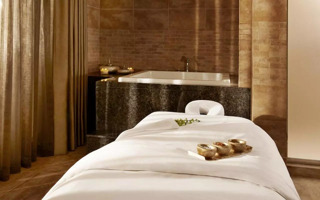 FAIRMONTTHEPALM_SHABAVIZ (8).jpg